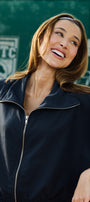 Bomber Esther Marinho