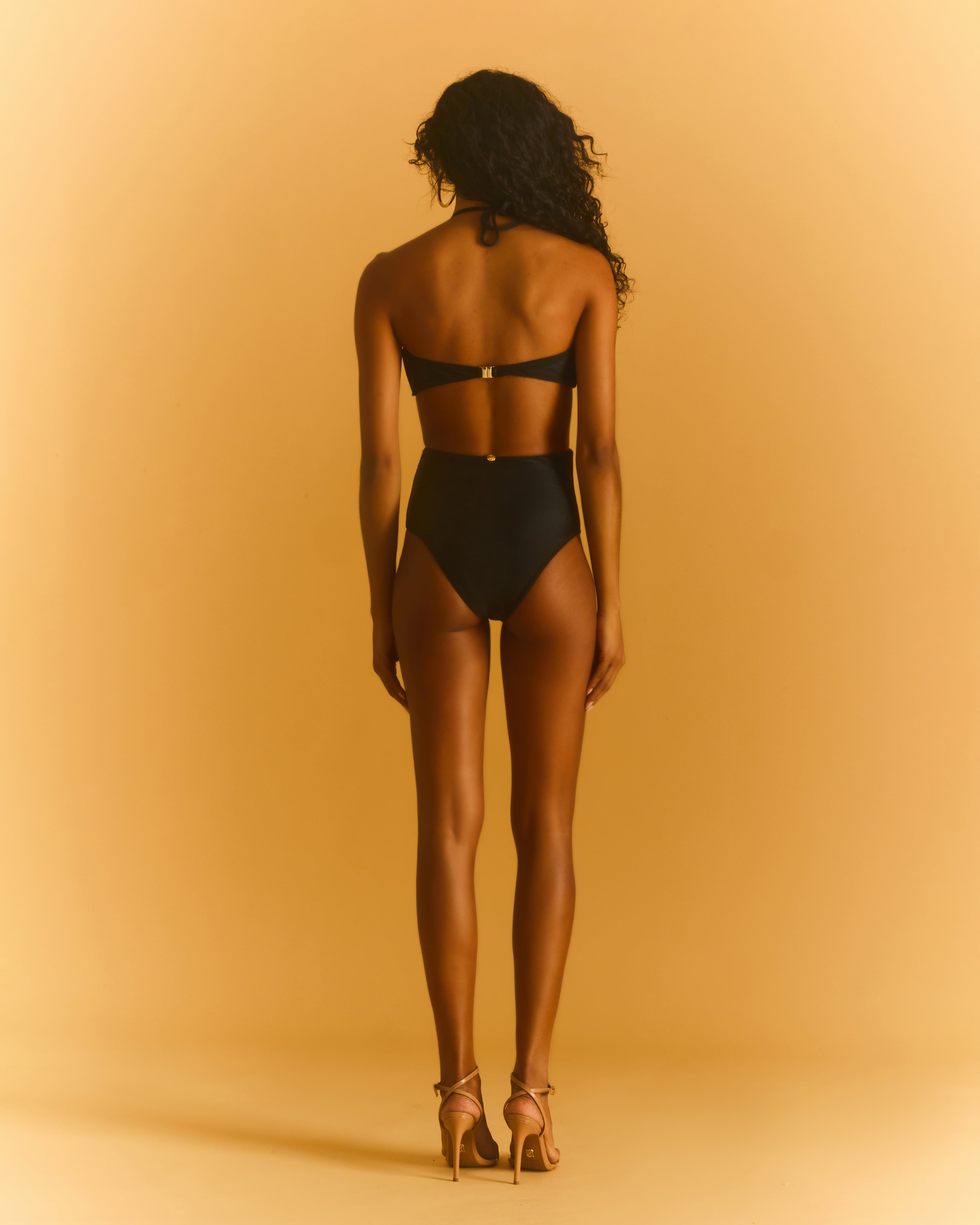 Body Marbella Pearl Preto