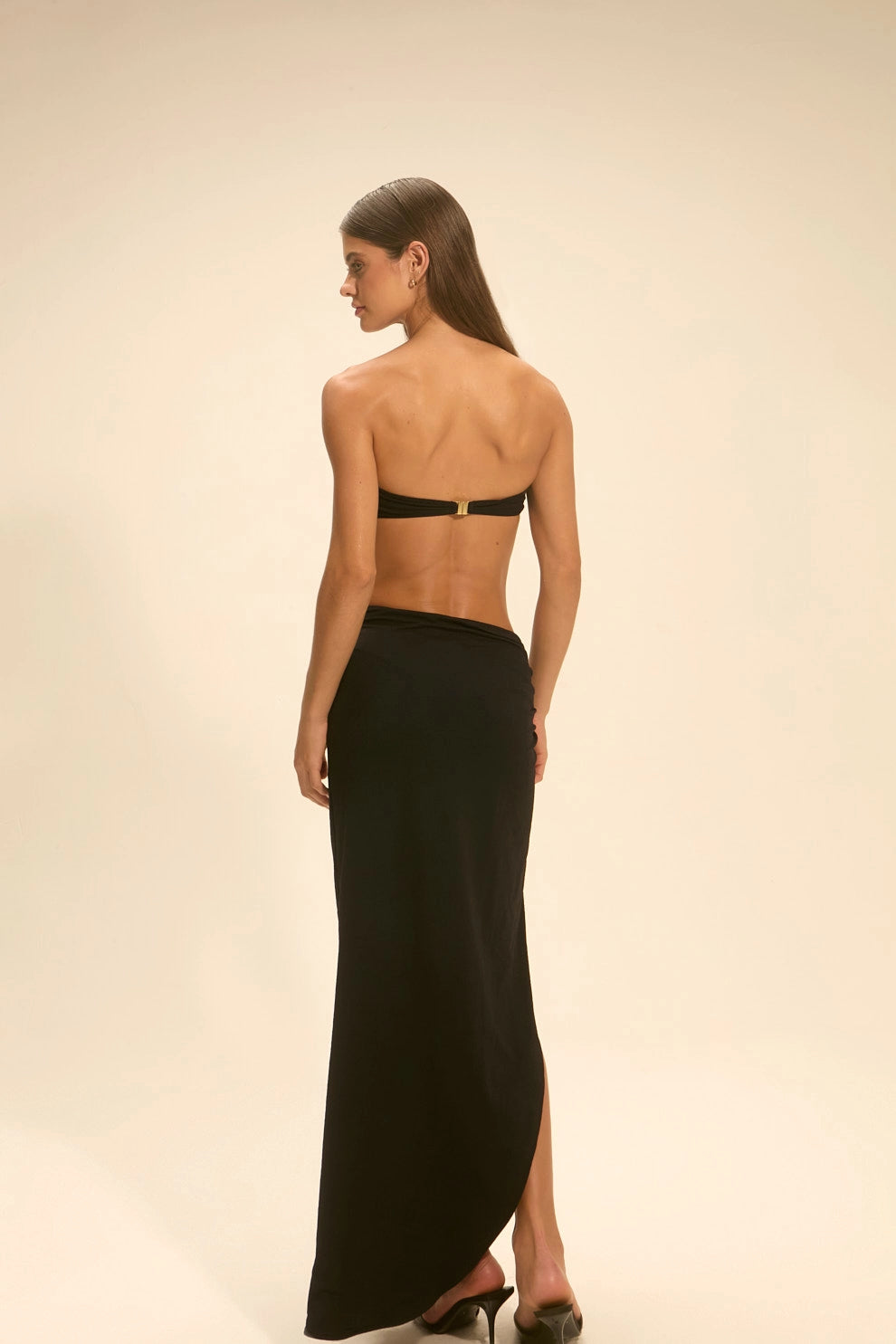 Saia Isla Midi Preto