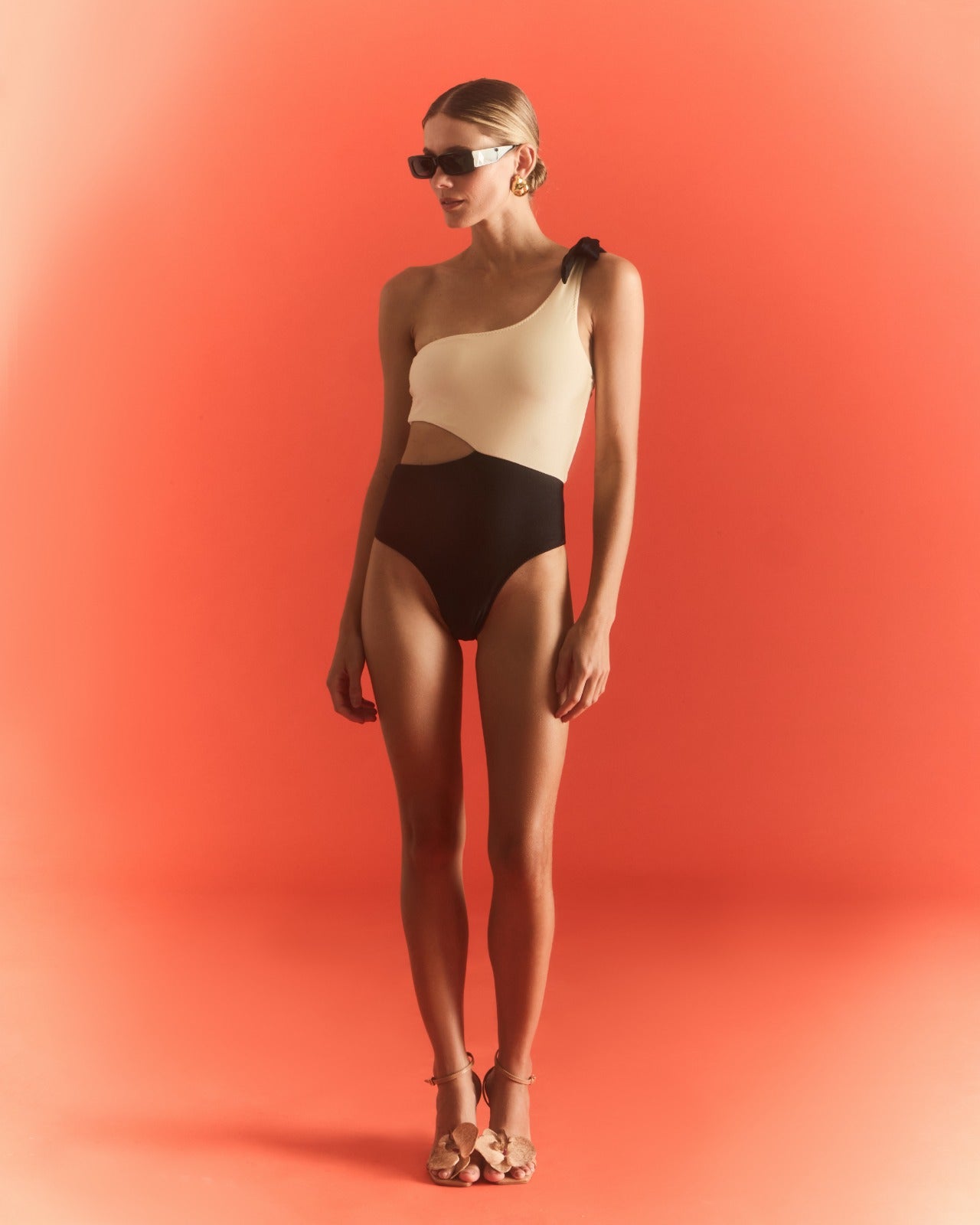 Body Deux Laço Preto & Off White