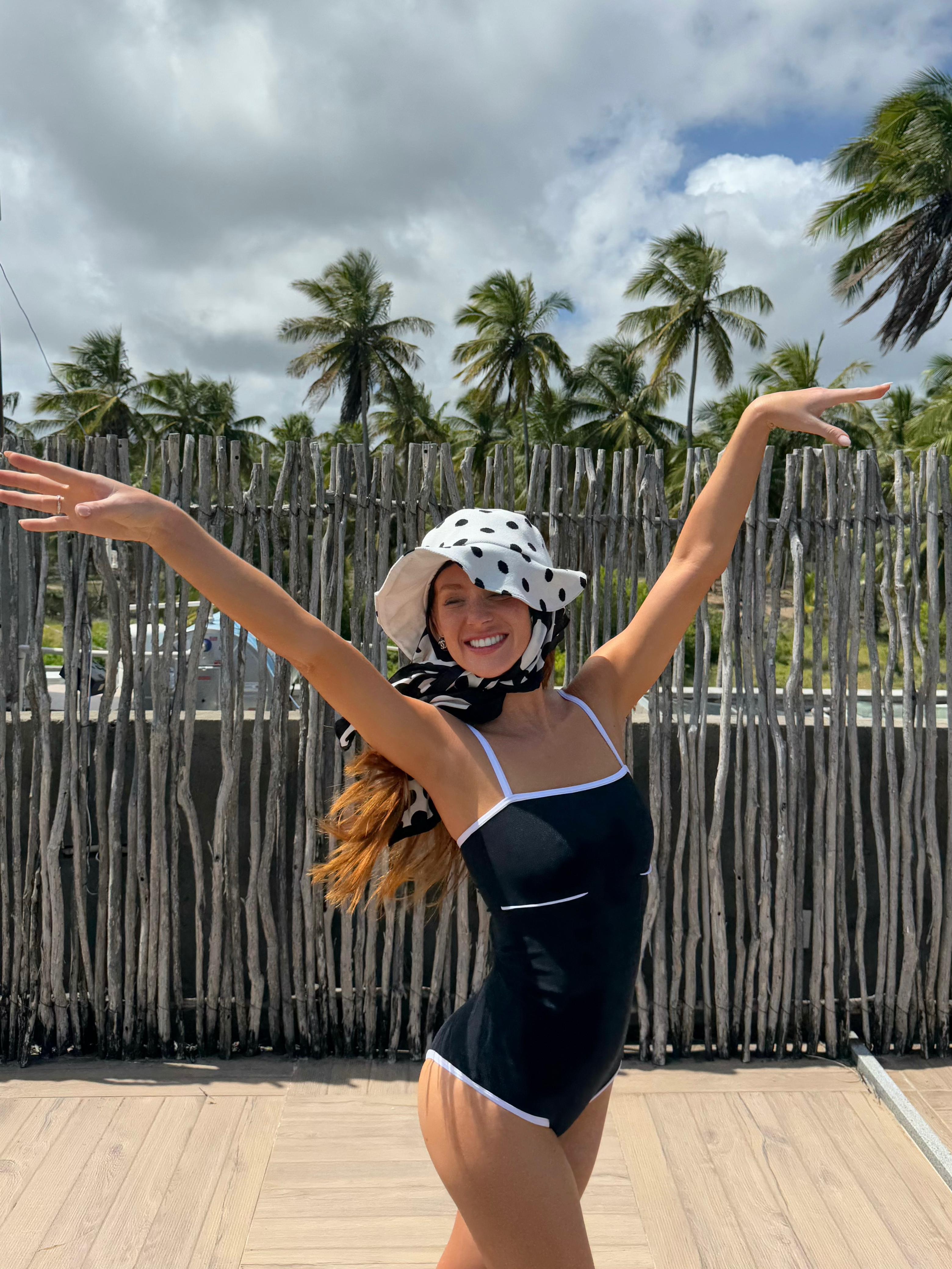 Body Milão Preto & Branco